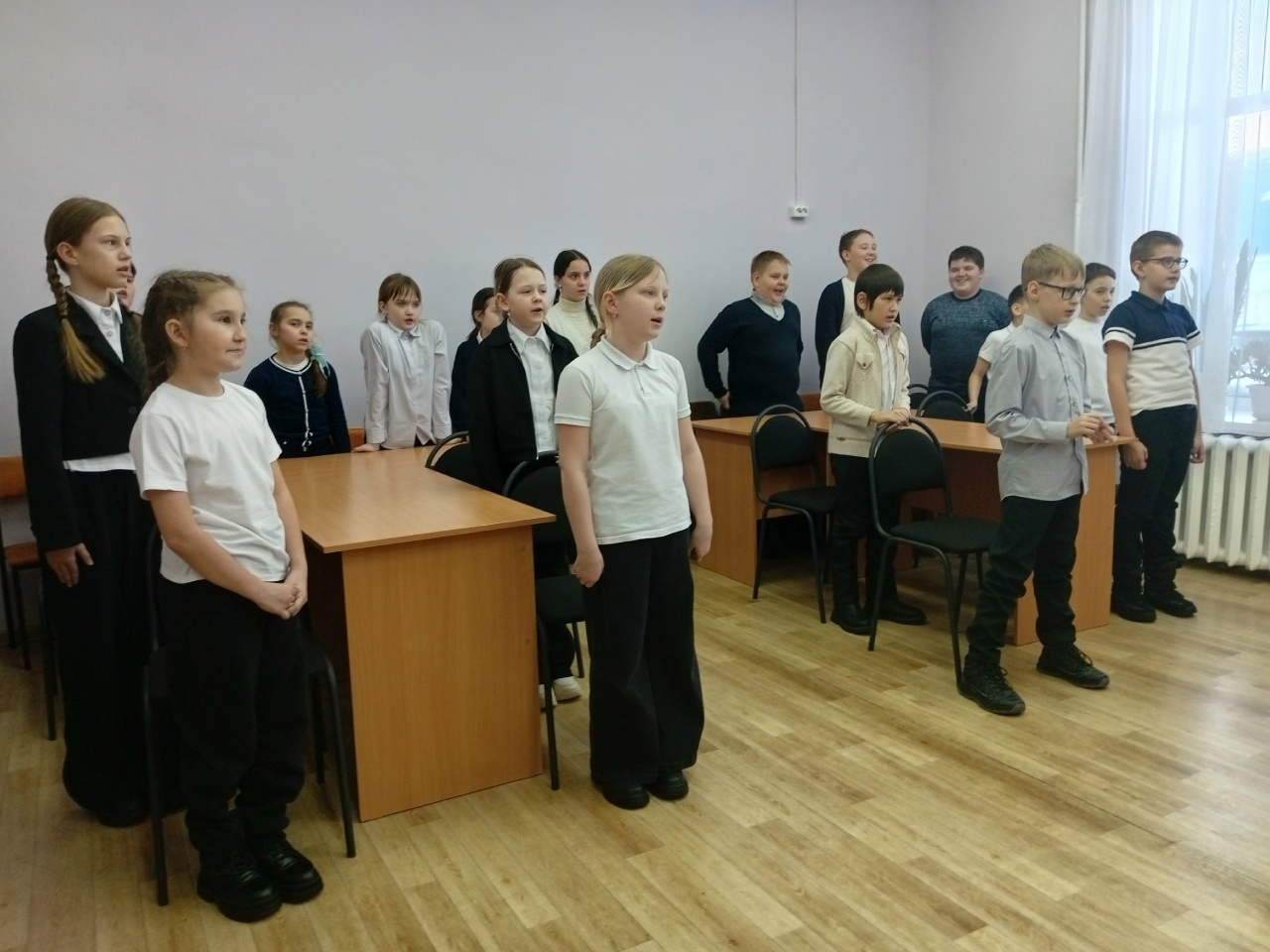 Час полезного разговора «У нас ты Россия как сердце одна»