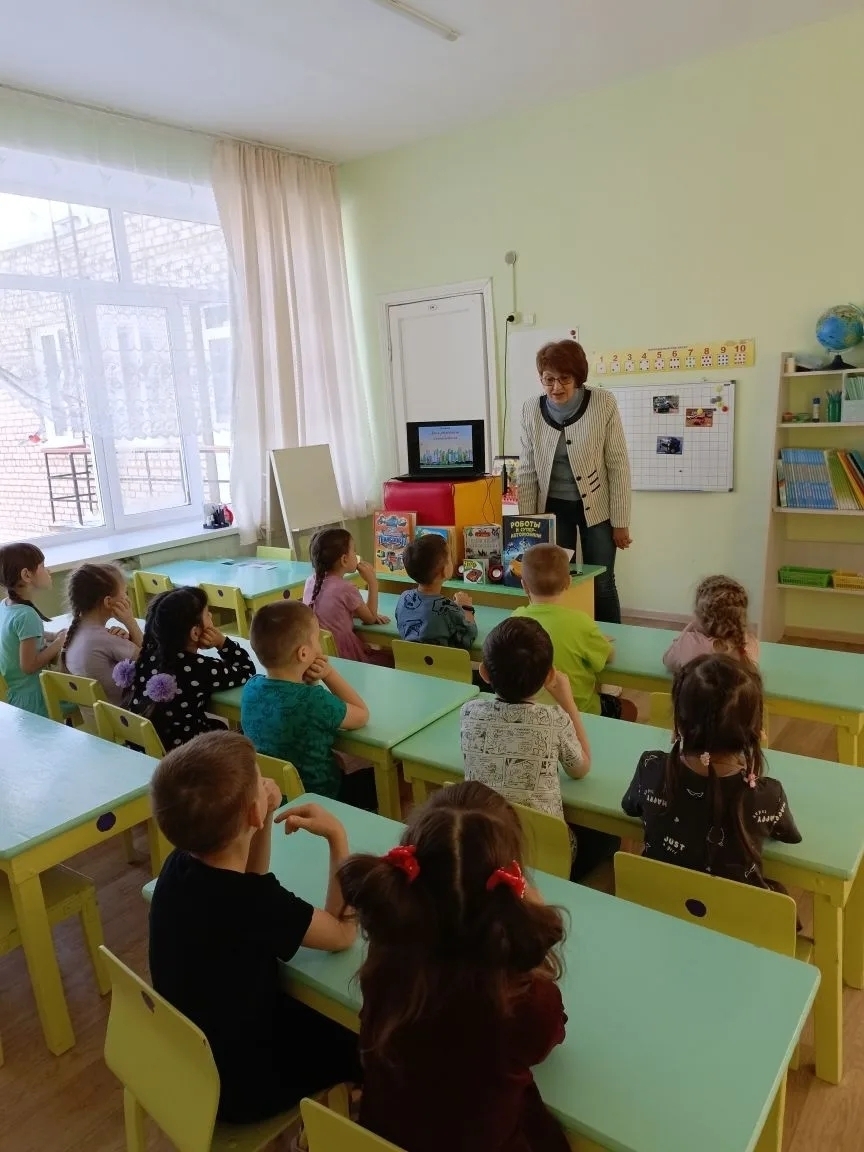 Энциклопедический час «День рождения автомобиля»