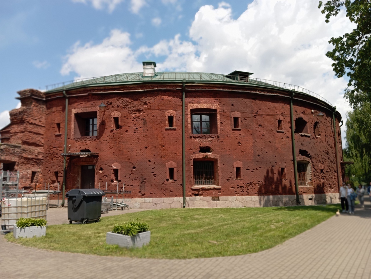 День памяти и скорби провели в Брестской крепости