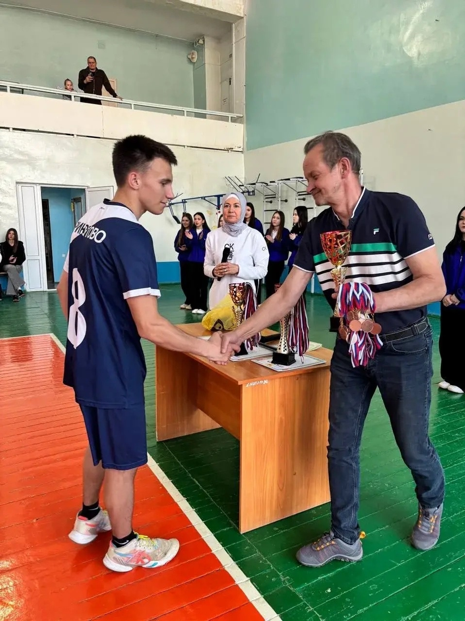 Бронза и признание