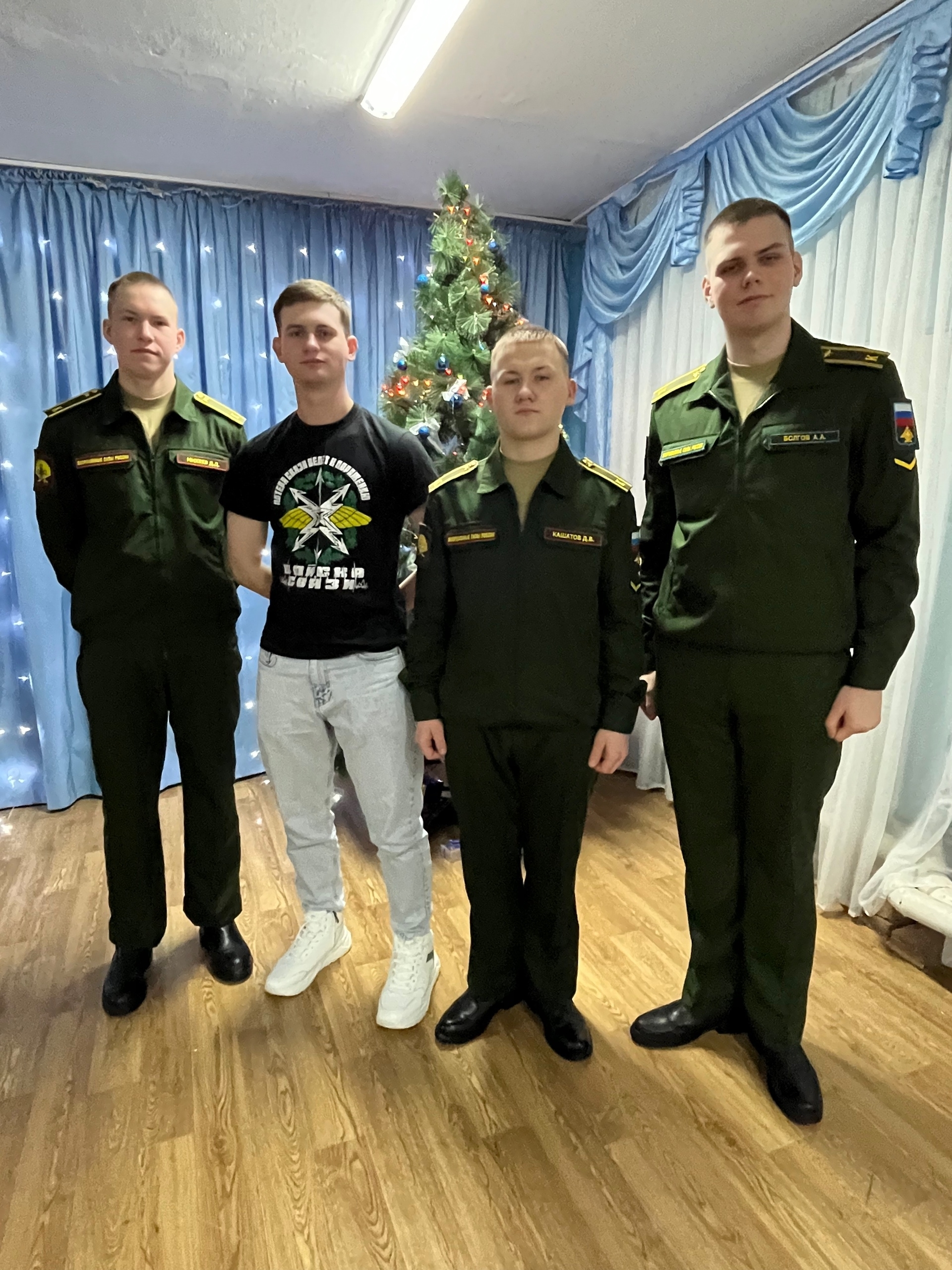 Вдохновили на служение Родине