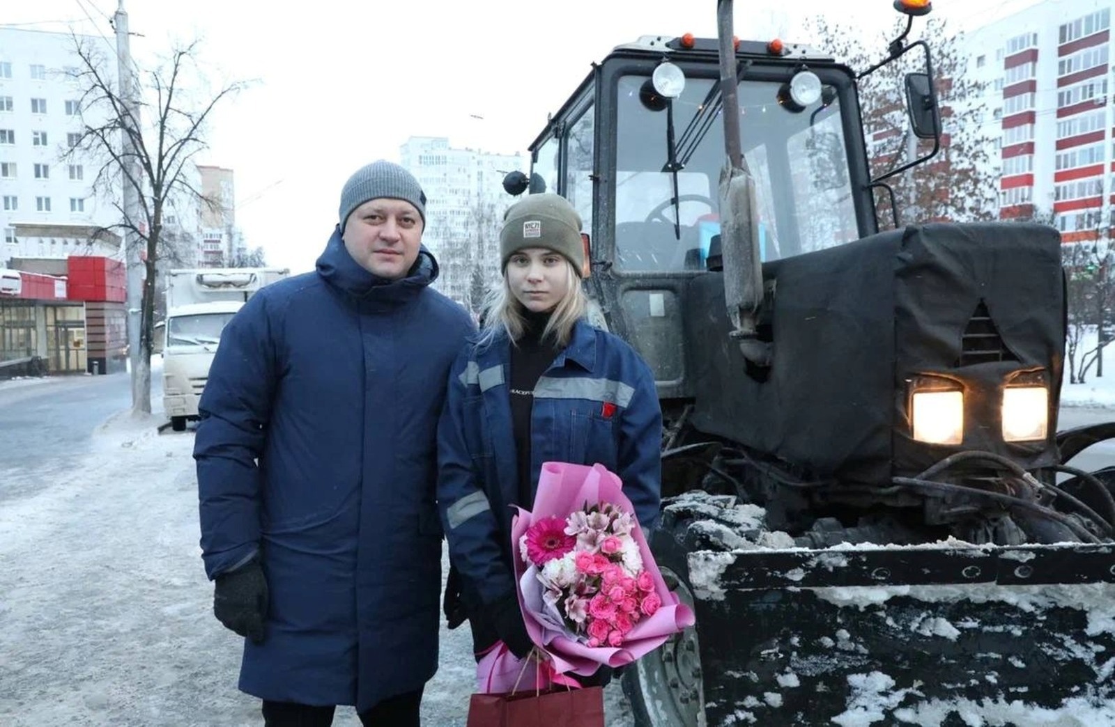 Рассказ о 20-летней девушке-трактористке