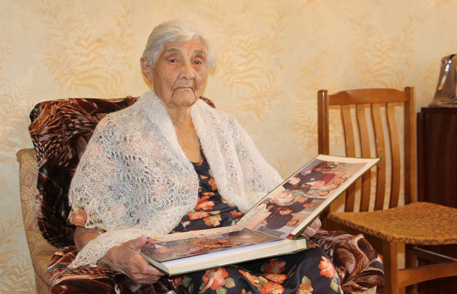 «И спеть смогу, и сплясать!..»