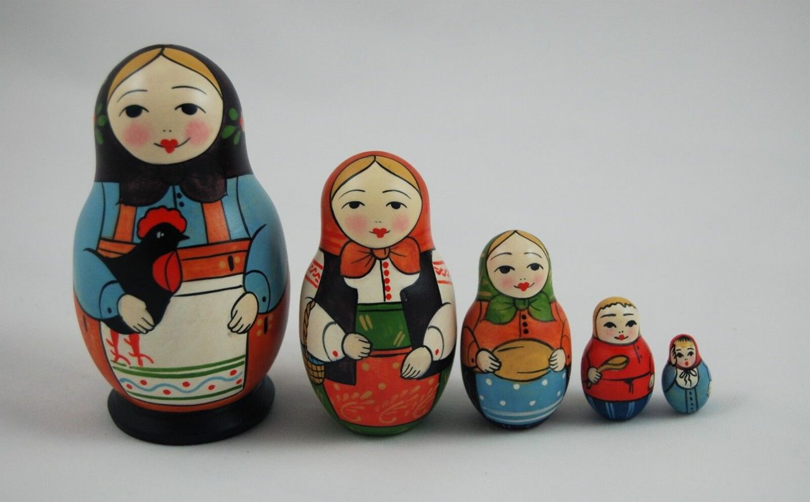 24 октября – День русской матрёшки