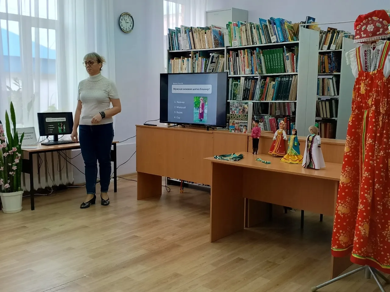 Обзор книжной выставки «Чтоб не рассыпалась связь времен»