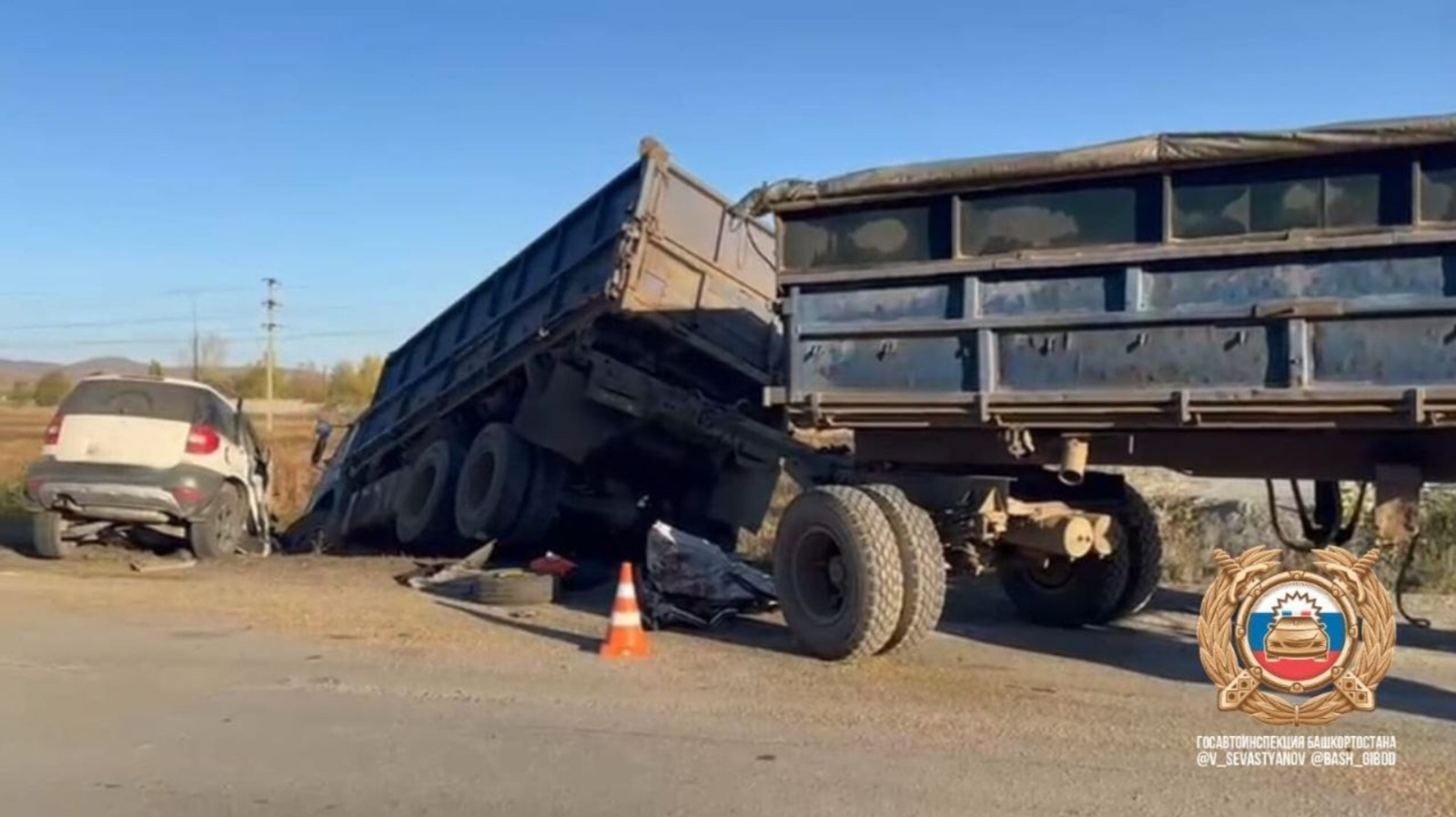 В Башкирии в массовом ДТП погибла семья с ребенком