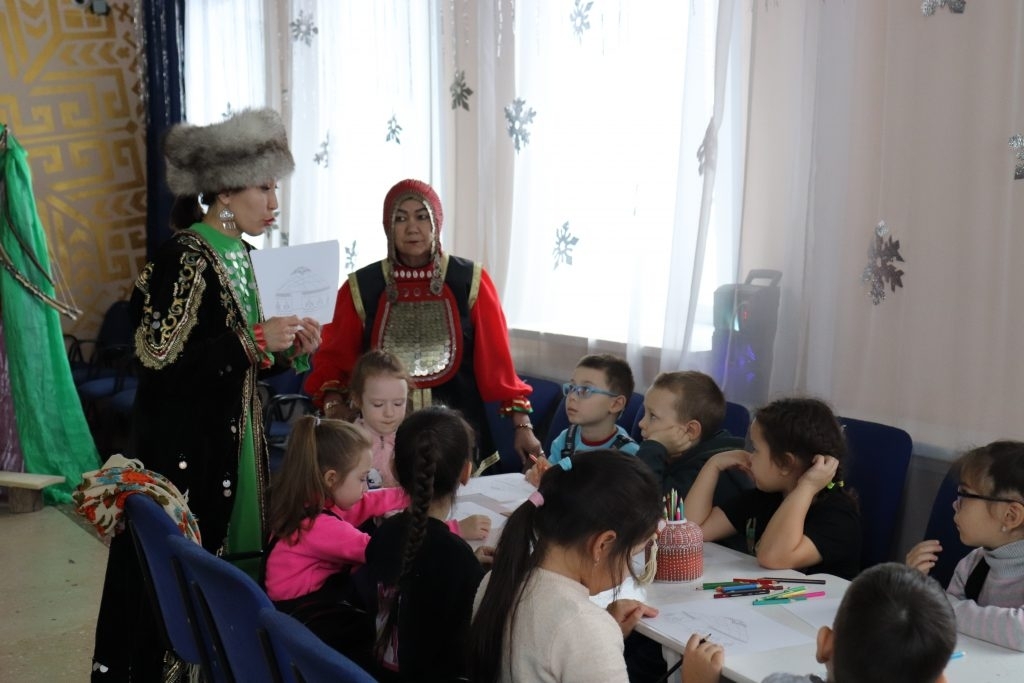 Под куполом башкирской юрты