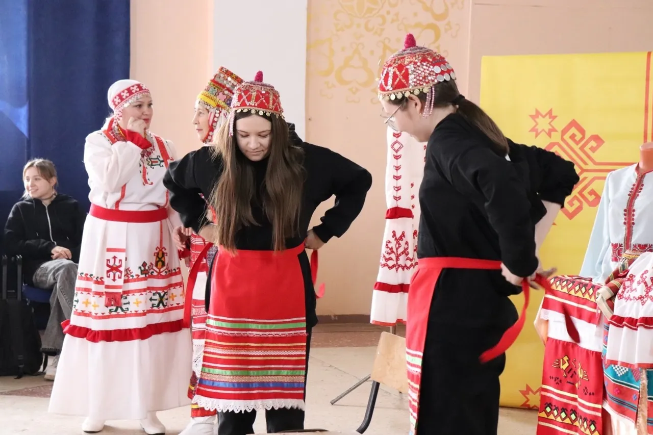 Народный костюм – памятник культуры