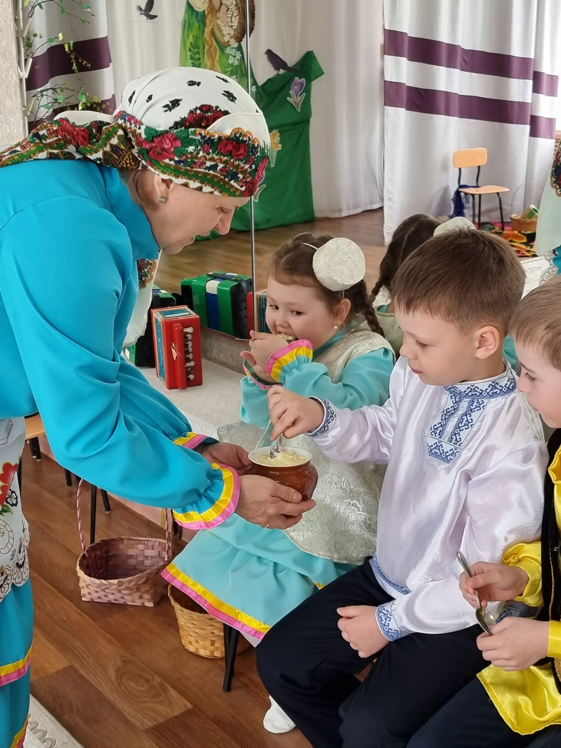 "Карга боткасы" в детском саду "Солнышко"
