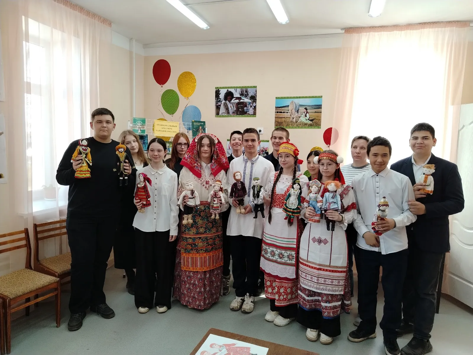 Национальный костюм народов России