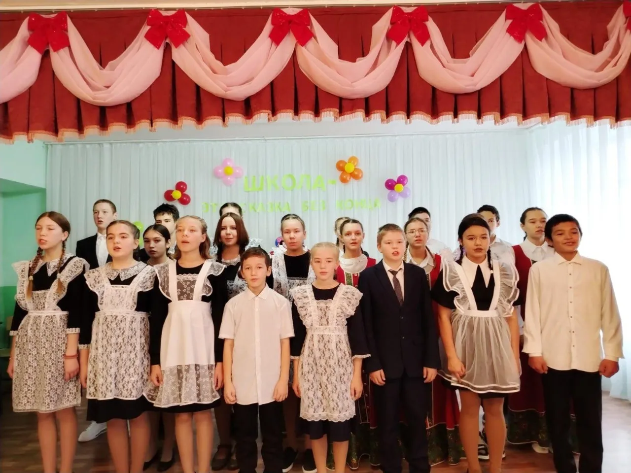 В Метевбаше отметили день рождения школы