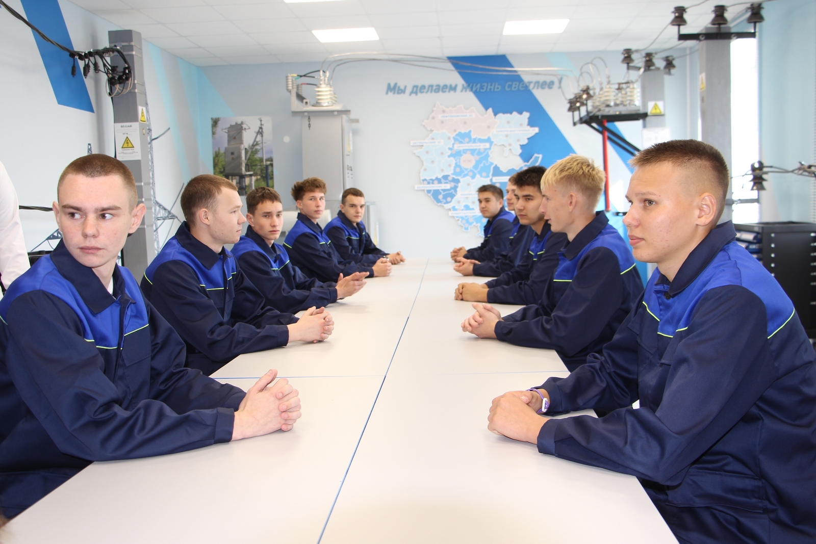 Кадры решают всё!