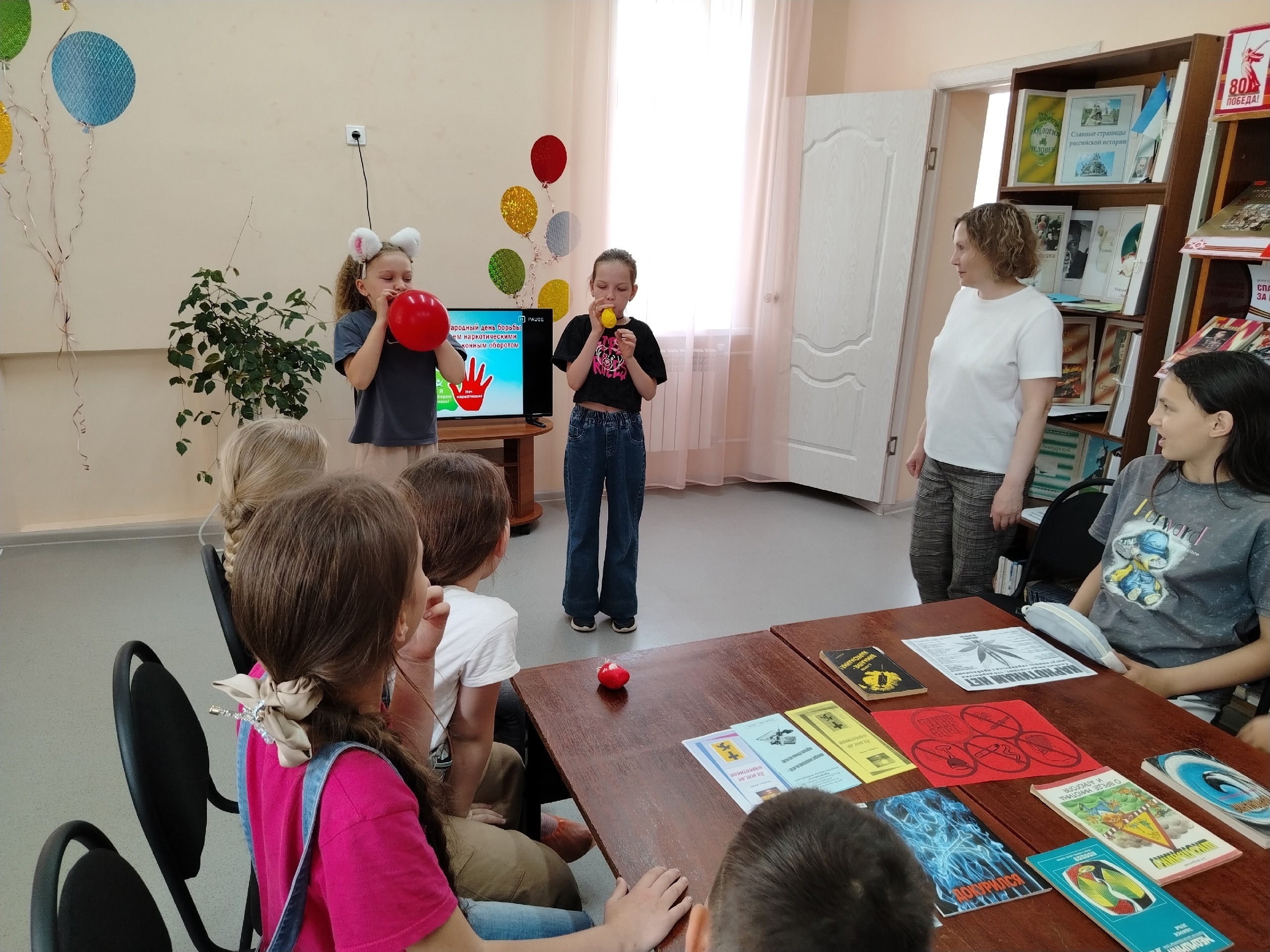 "Во весь голос о наркотиках"