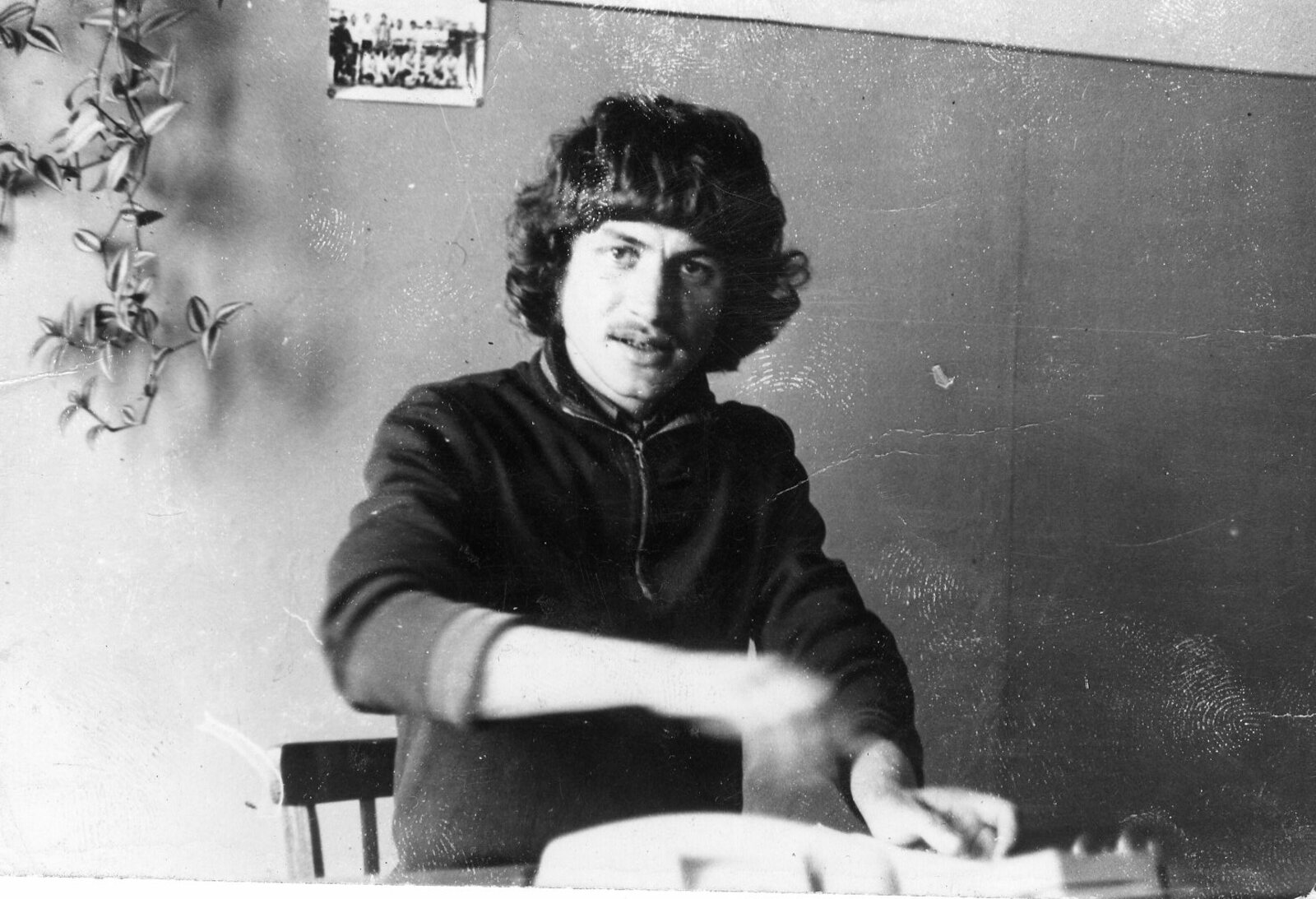 Стартовал в газете «Вперед»