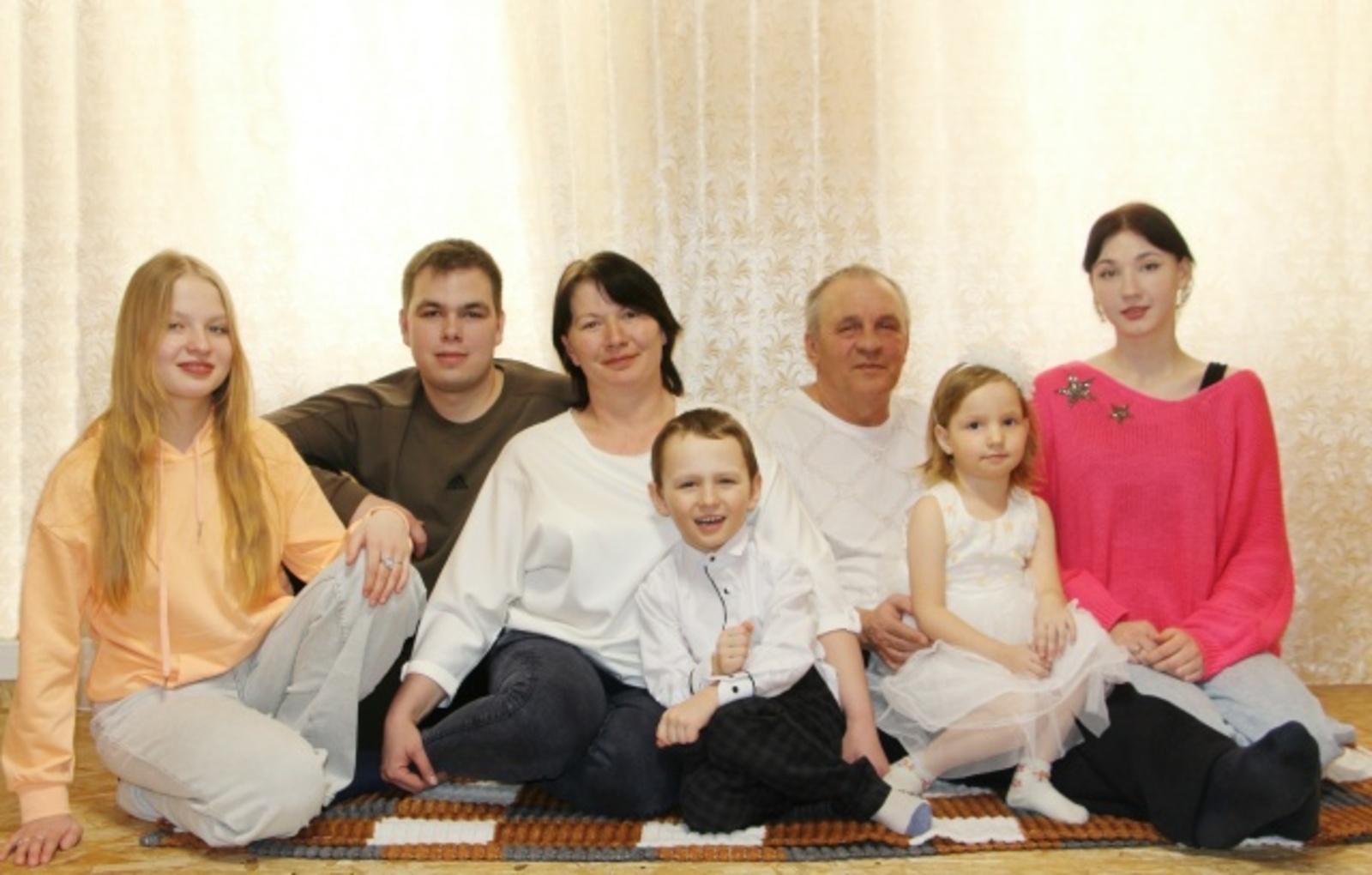 Семья – опора России