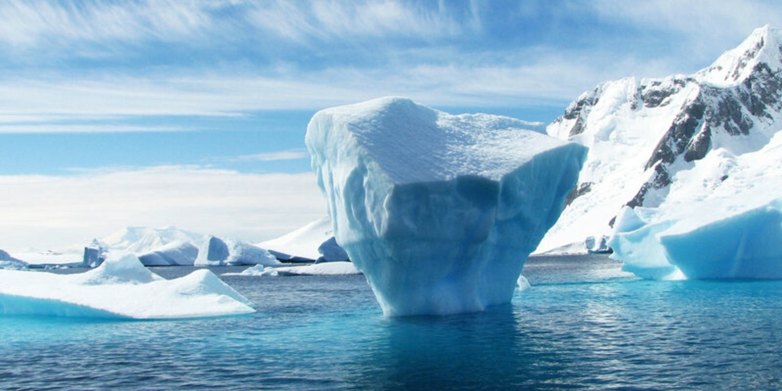 В Антарктиде наши учёные добурились до льда в 1.2 млн лет