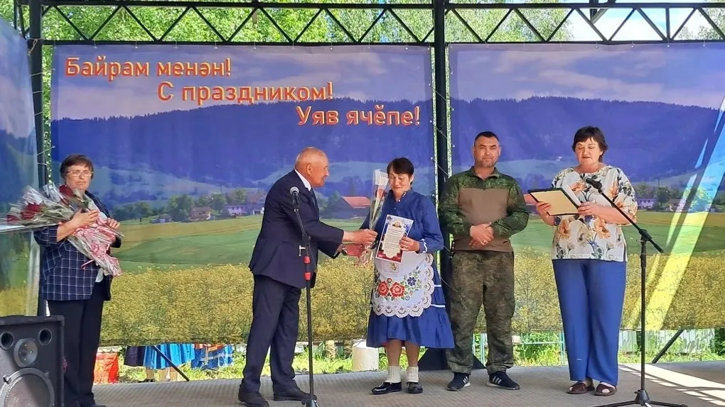Плечом к плечу со СВОими