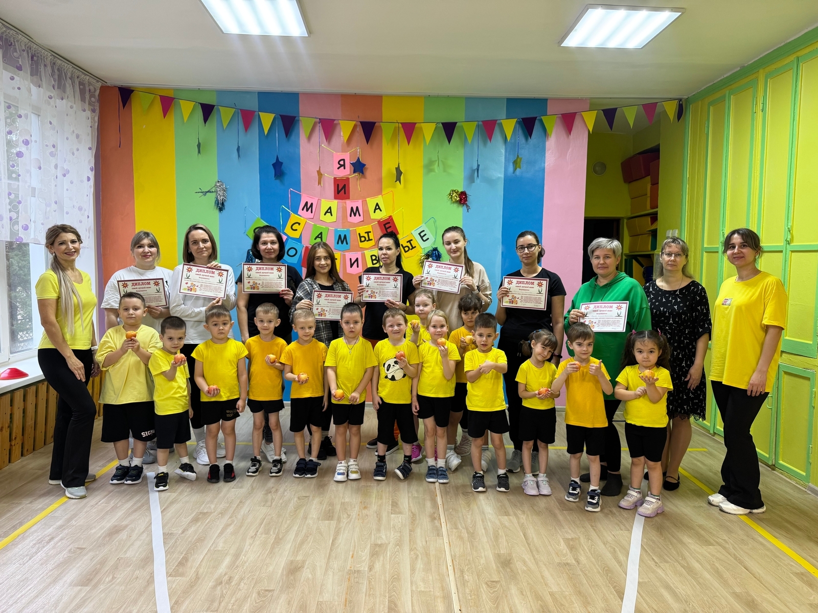 Отметили День матери в спорте