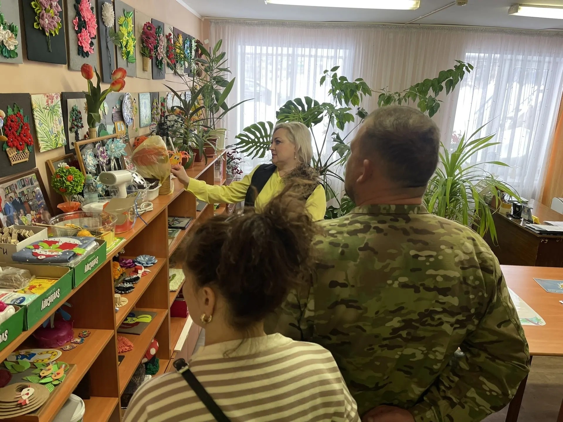 Диалог молодёжи с героем СВО