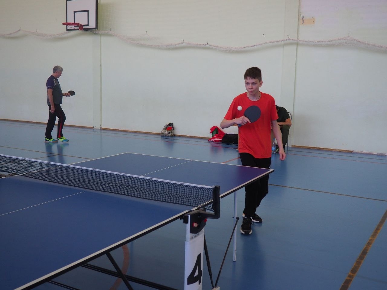 Настольный теннис объединяет