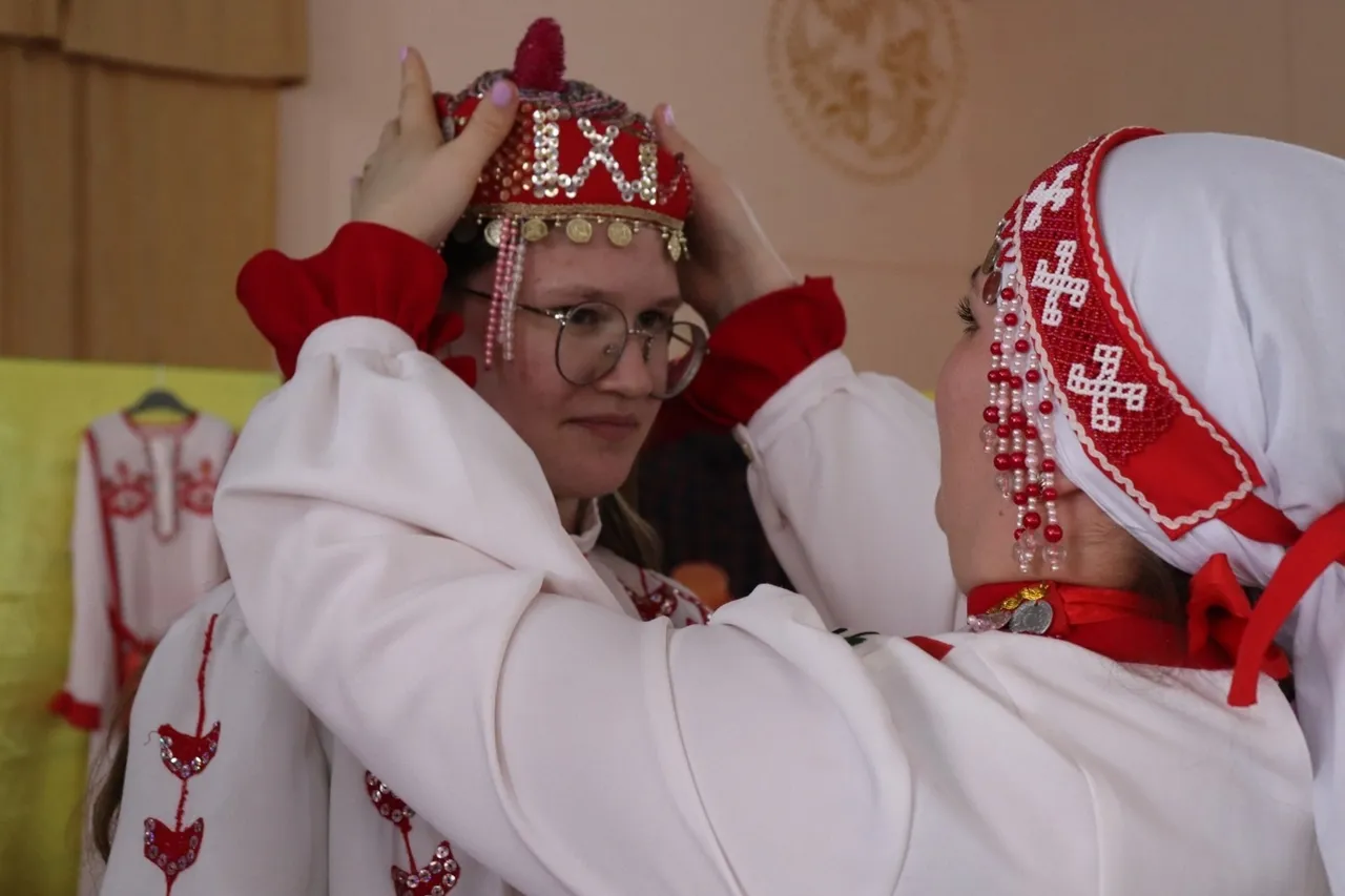 Народный костюм – памятник культуры
