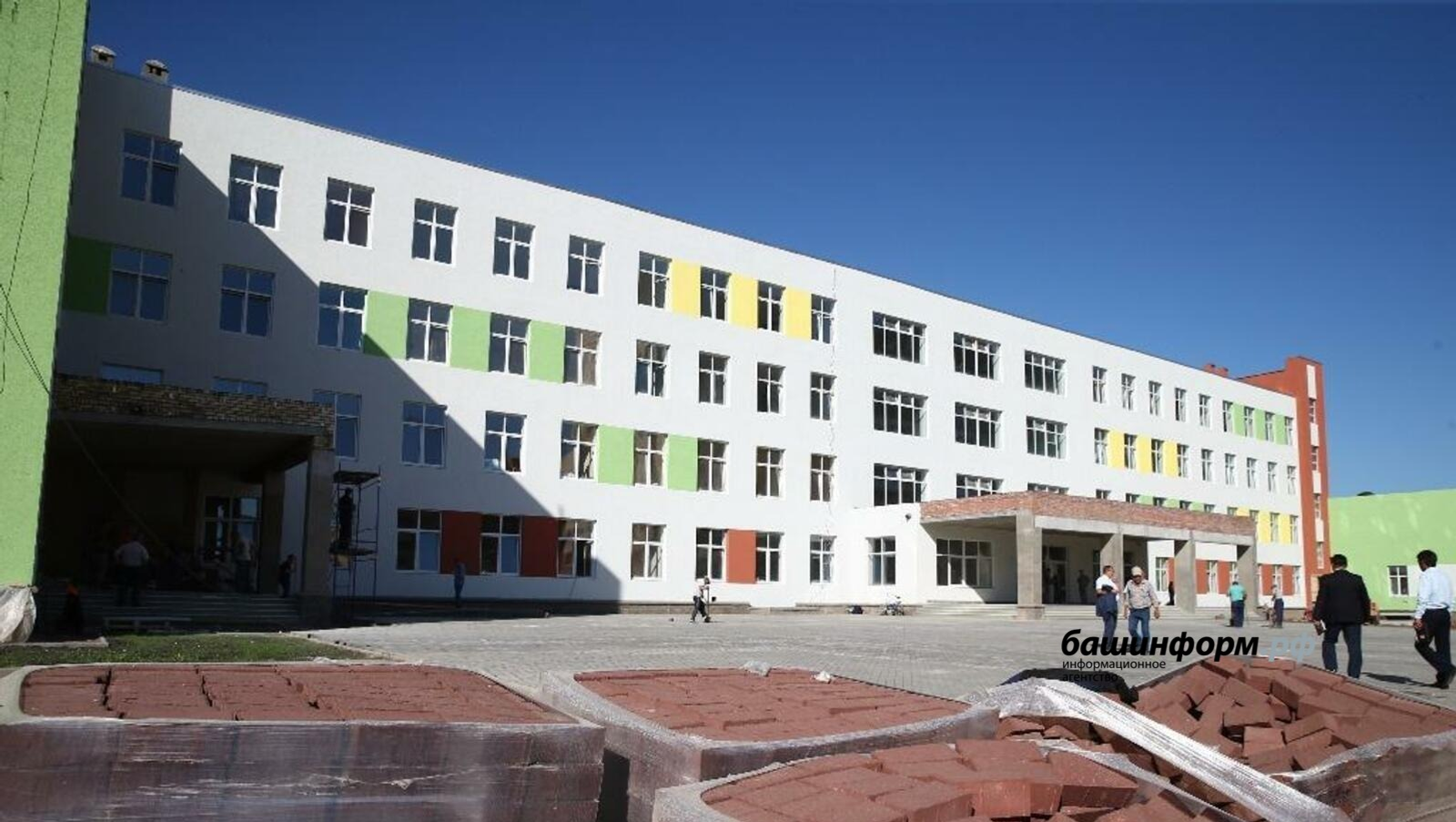В Башкирии назвали города, где особенно нужны новые школы