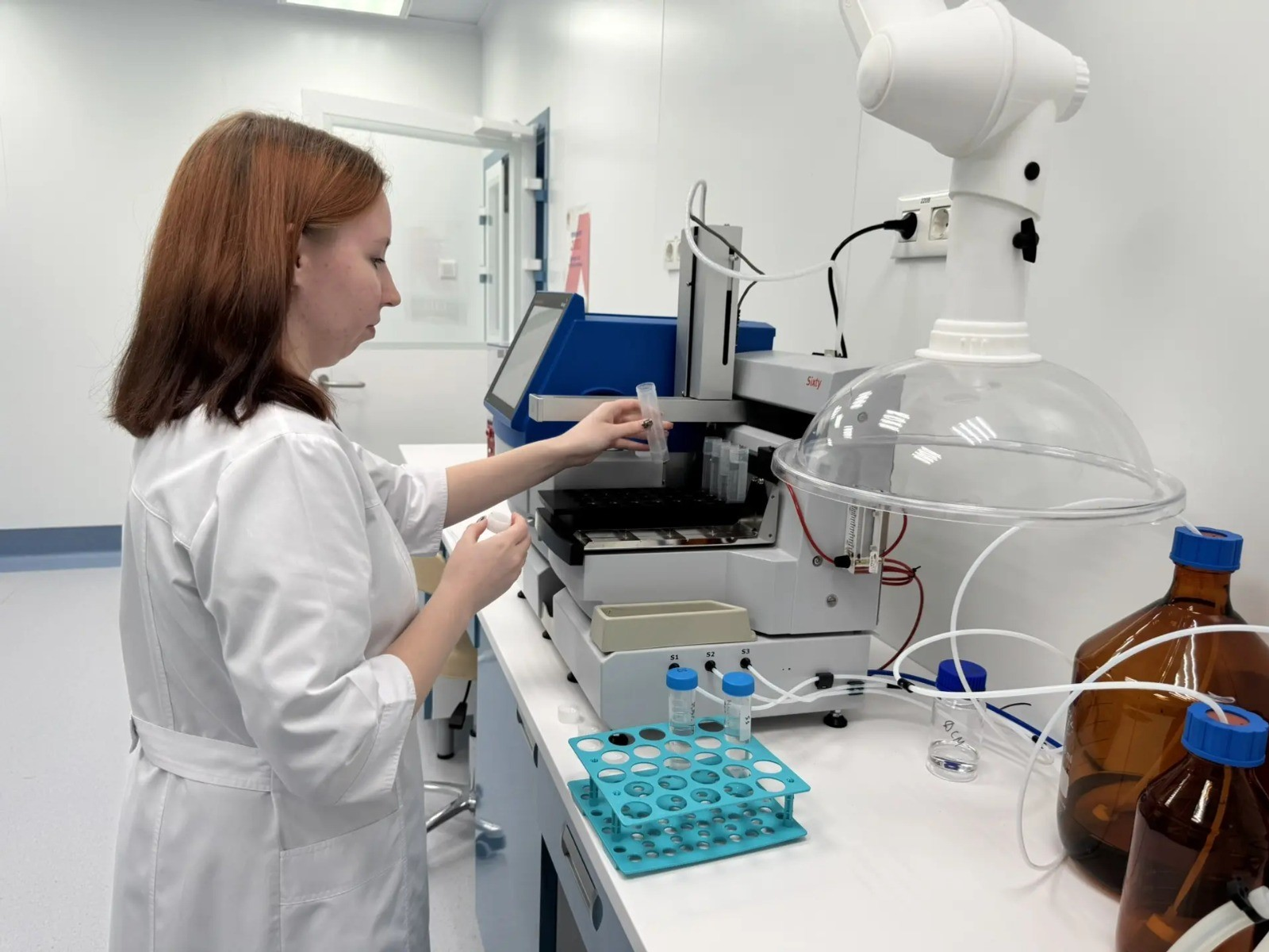 Вуз-резидент кампуса Уфы развивает пептидную химию и биомолекулярную инженерию