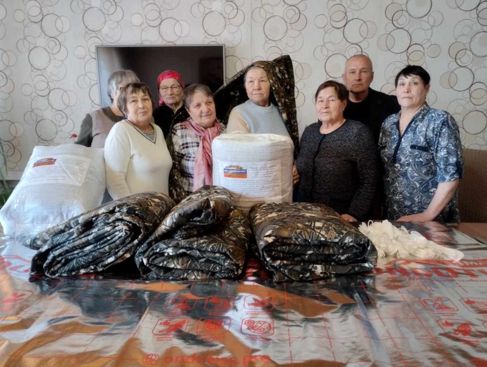 Сшито 60 защитных одеял!